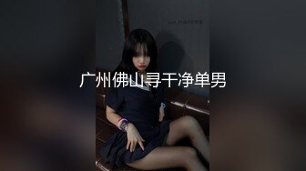 上门操骚骚少妇 脱下裙子揉捏奶子 舔屌口交掰穴近距离视角 翘起屁股后入撞击