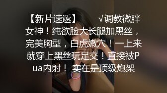   带你上门找女技师全套服务按摩完开操撩起裙子舔屌穿着高跟鞋抬腿侧入