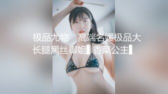 【新片速遞】本人比照片还漂亮，娇小身材大奶兼职小妹，洗完澡要求再穿上衣服 ，跪地深喉口交 ，爆操骚逼浪叫大声，中场休息再来一发