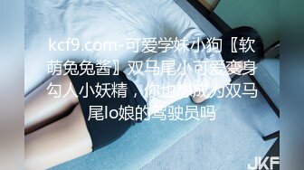 妹子吃鸡巴的样子有点像好莱坞某星