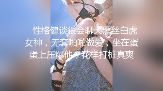 (快乐风男来喽) KTV里勾引直男服务员,K歌不忘嗦牛子