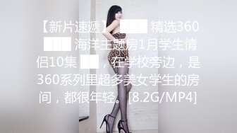 高中制服jk嫩妹肉臀弯腰坐镜头脸和黑森林同框前抄黄色超短裙极品美女扶梯上还用手机把裙子挡着黄色内内