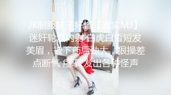 《情侣露脸私拍泄密》清纯甜美大波妹乳头极粉与男友居家日常性爱自拍 脸穴同框紫薇对比一下极度反差 (1)