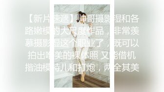  这是我女同学，小时候从楼梯上摔下来摔坏了头,每天起床不穿衣服就跑到墙角尿尿_1