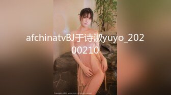 公共浴室膚白貌美大奶妹子, 還有不少極品蘿莉