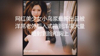   眼镜老哥等了好久来了个大奶妹  脱掉衣服一直揉  舔屌深喉到床上操