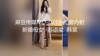 【新片速遞】 这是个有味道的视频 两个女人在服装店打架 内内被扒 屎都出来了 真正的屎都被打出来了 