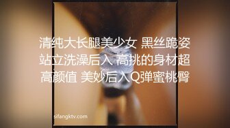 抱着小骚货无套抽插